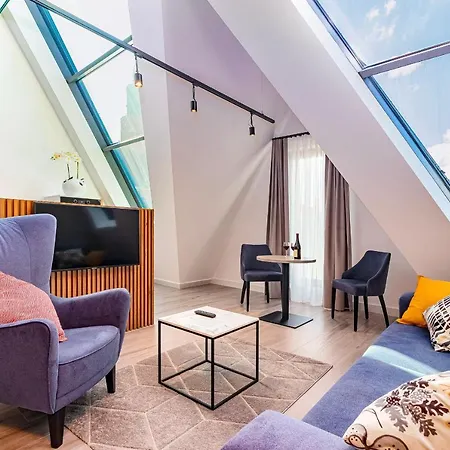 Odrzańska Old Town Hotel apartamentowy 4*