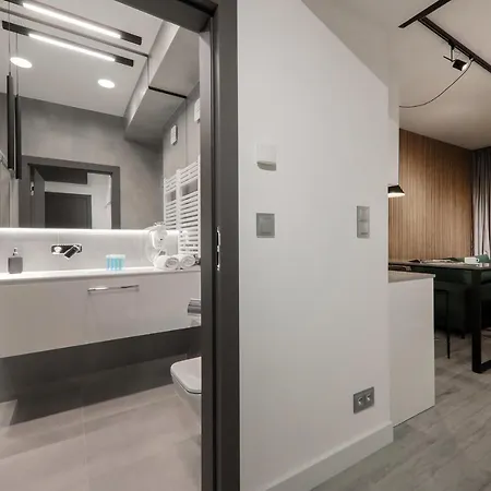 Odrzanska Old Town Apart Otel 4*