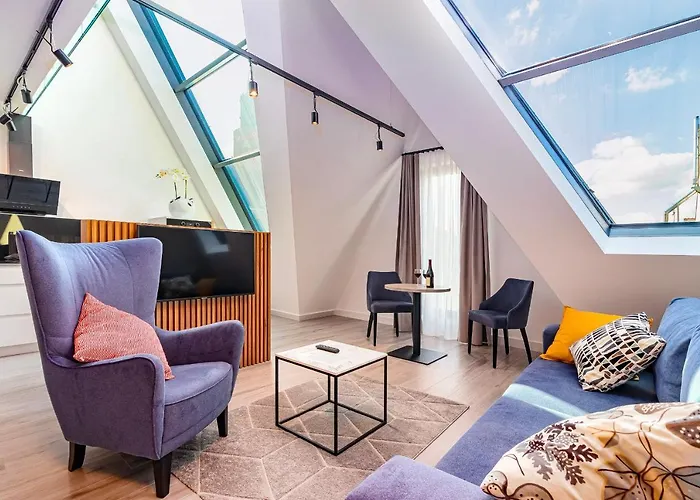 Odrzanska Old Town Апарт-отель 4*