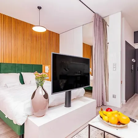 Aparthotel Odrzanska Old Town