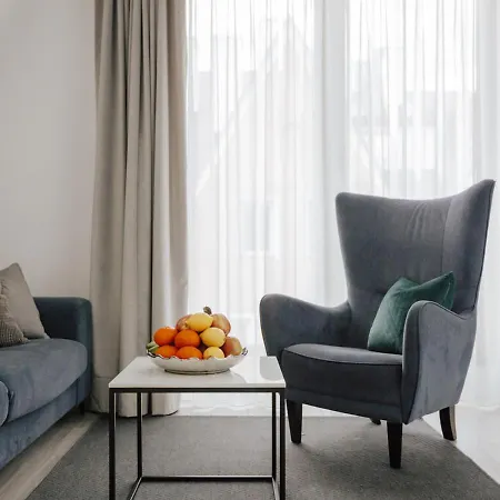 Odrzanska Old Town 公寓式酒店 4*