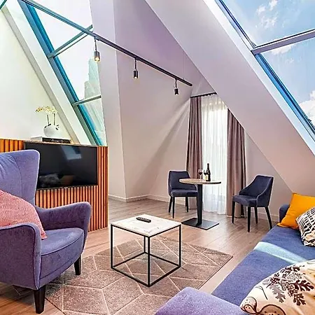 Hotel apartamentowy Odrzańska Old Town 4*